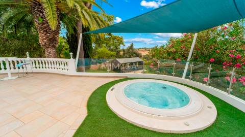 VISTA MAR - Moradia T6 Exclusiva à Venda em Lagos