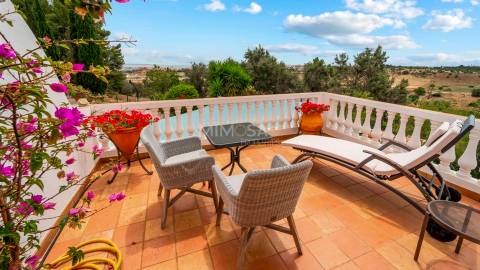 VISTA MAR - Moradia T6 Exclusiva à Venda em Lagos