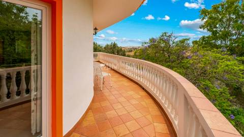 VISTA MAR - Moradia T6 Exclusiva à Venda em Lagos