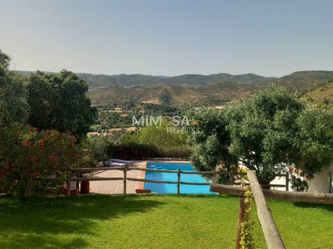 Moradia T3+1 Venda em São Bartolomeu de Messines,Silves