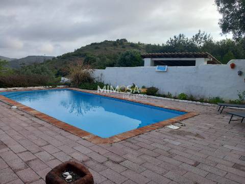 Moradia T3+1 Venda em São Bartolomeu de Messines,Silves