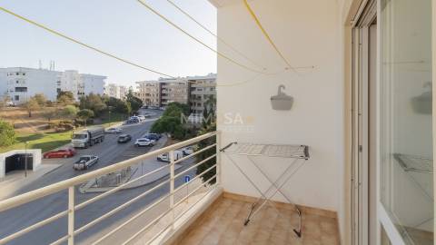 Apartamento T3 espaçoso e luminoso no centro de Lagos