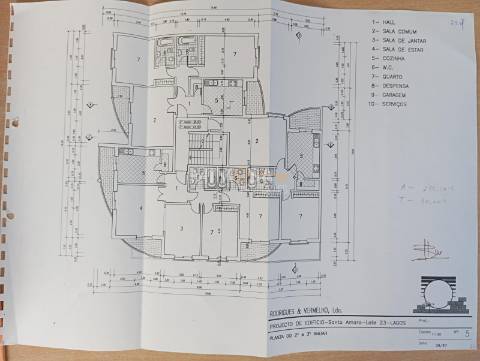 Apartamento T3 espaçoso e luminoso no centro de Lagos