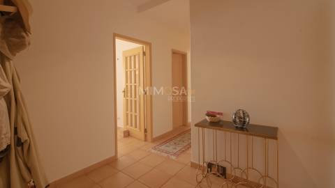 Apartamento T3 Virado a Sul no Centro de Lagos