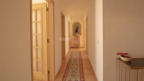 Apartamento T3 Virado a Sul no Centro de Lagos