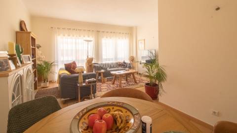 Apartamento T3 Virado a Sul no Centro de Lagos