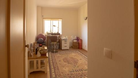 Apartamento T3 Virado a Sul no Centro de Lagos