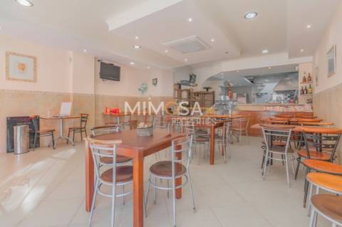 Restaurante pronto a utilizar – Com História e no Coração de Lagos