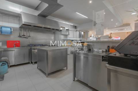 Restaurante pronto a utilizar – Com História e no Coração de Lagos