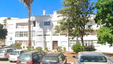 Apartamento T3 espaçoso proximo ao centro de Lagos