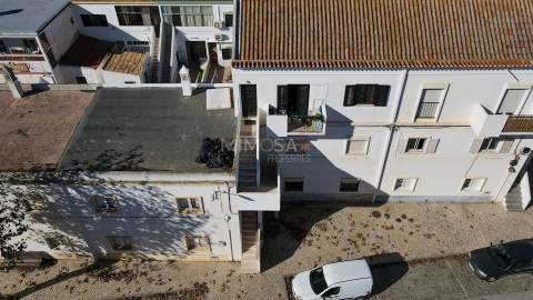 Apartamento T2 central virado a Sul em Santo Amaro, Lagos