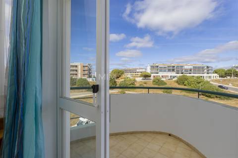 Apartamento T2 com Vista Panorâmica sobre a Meia Praia, Lagos