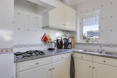 Apartamento T2 com Vista Panorâmica sobre a Meia Praia, Lagos