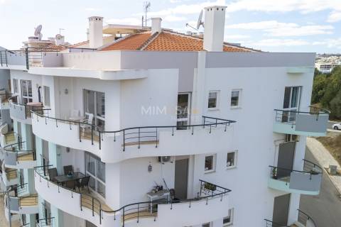 Apartamento T2 com Vista Panorâmica sobre a Meia Praia, Lagos