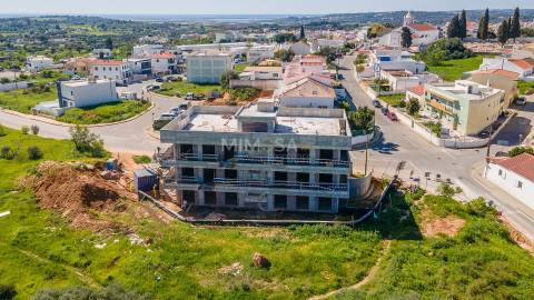 Apartamento T3 com vistas maravilhosas em Mexilhoeira grande