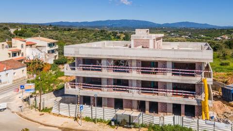Apartamento T3 com vistas maravilhosas em Mexilhoeira grande