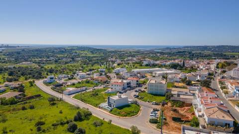 Apartamento T3 com vistas maravilhosas em Mexilhoeira grande