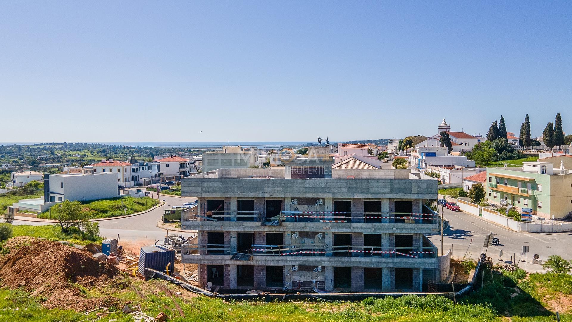 Apartamento T3 com vistas maravilhosas em Mexilhoeira grande