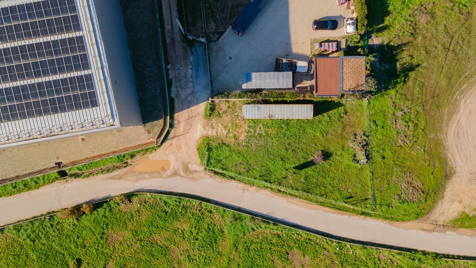 Lote de Terreno de 400 m² para construção proximo de Lagos