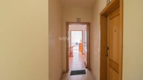 Apartamento T2 completamente mobilado no centro de Lagos