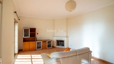 Apartamento T2 completamente mobilado no centro de Lagos