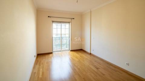 Apartamento T2 completamente mobilado no centro de Lagos