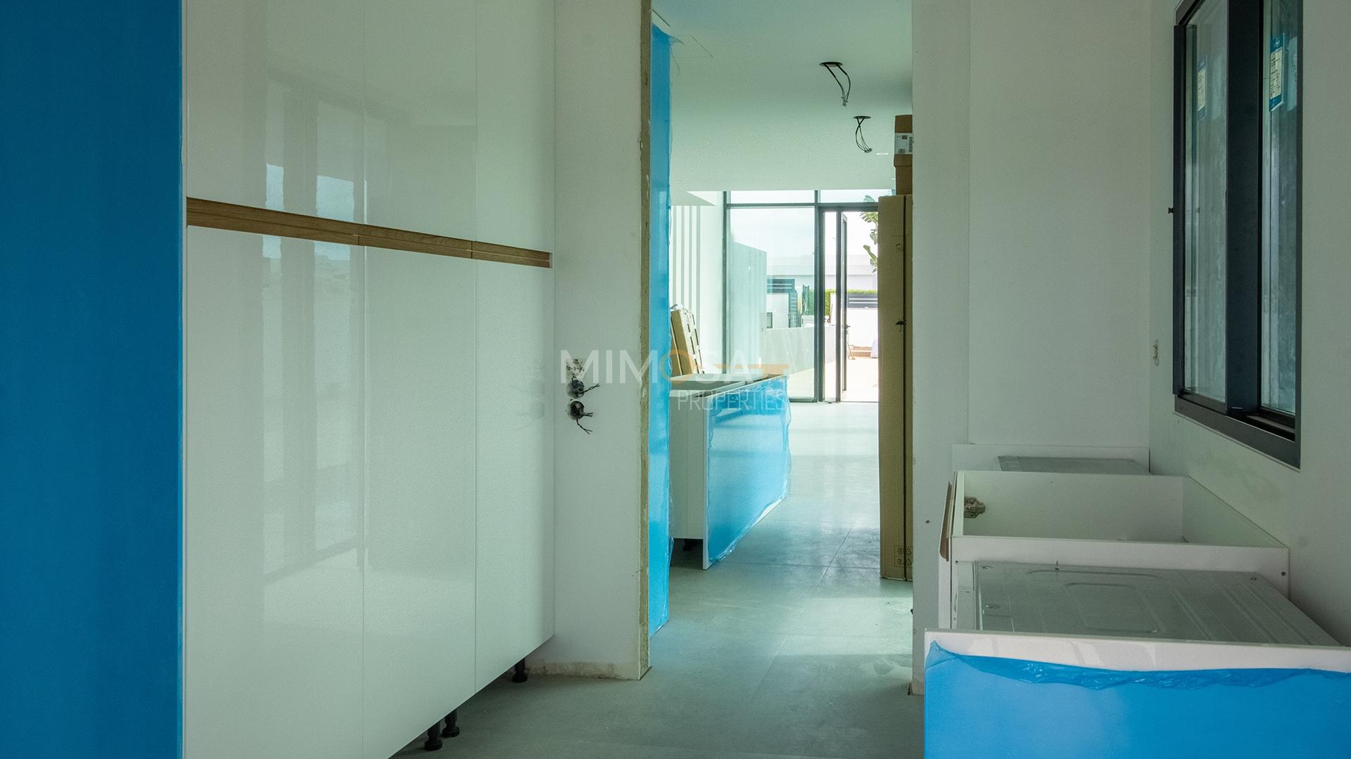 Nova Moradia T3 com Piscina e Jardim – Porto de Mós, Lagos