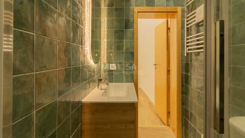 Moradia T2 integralmente remodelada em 2025 no centro de Aljezur