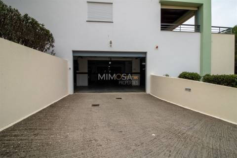 Garagem  Arrendamento em Lagos (São Sebastião e Santa Maria),Lagos