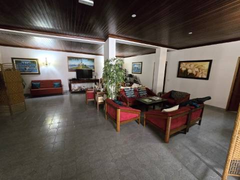 Boutique Hotel em Lagos – Oportunidade de Investimento