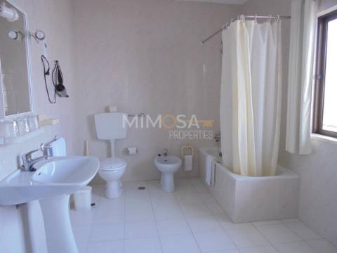 Boutique Hotel em Lagos – Oportunidade de Investimento