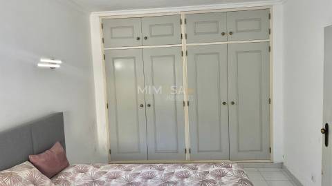 Apartamento T1 remodelado na praia da Salema, Algarve