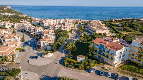 Apartamento T1 remodelado na praia da Salema, Algarve