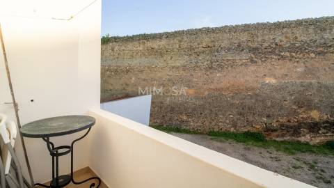 Apartamento T1 com estacionamento no centro de Lagos | Vista mar