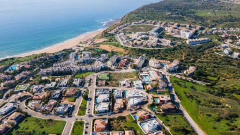 Moradia T3 de Luxo com Vista Mar em Porto Mós, Lagos