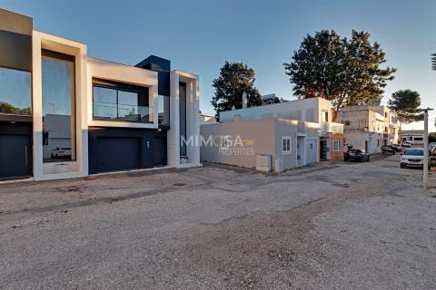 Moradia Moderna T3 em Suite para Arrendamento – Alvor / Portimão