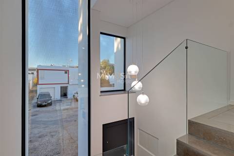 Moradia Moderna T3 em Suite para Arrendamento – Alvor / Portimão