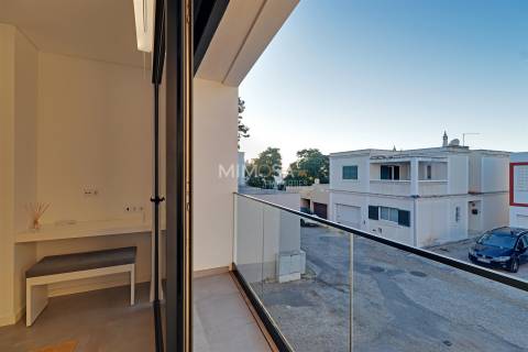 Moradia Moderna T3 em Suite para Arrendamento – Alvor / Portimão