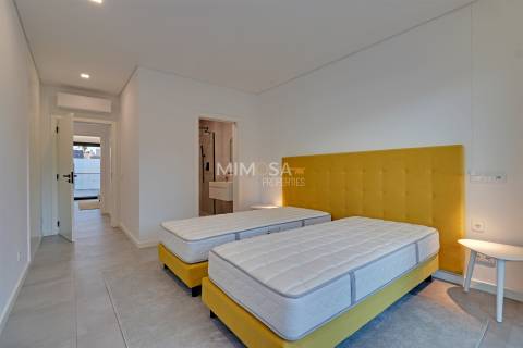 Moradia Moderna T3 em Suite para Arrendamento – Alvor / Portimão