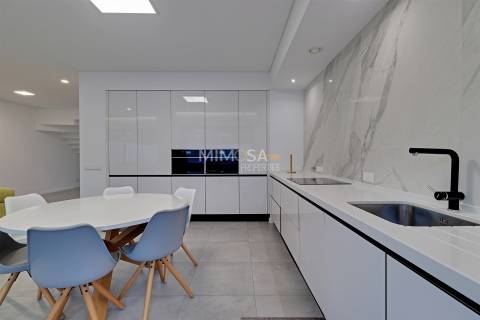 Moradia Moderna T3 em Suite para Arrendamento – Alvor / Portimão