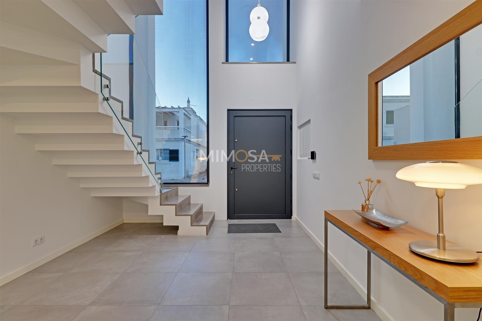 Moradia Moderna T3 em Suite para Arrendamento – Alvor / Portimão