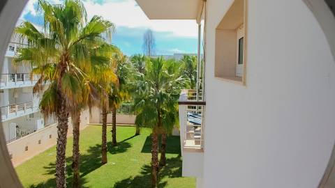 Apartamento T2 com Varanda e Garagem na Marina de Lagos