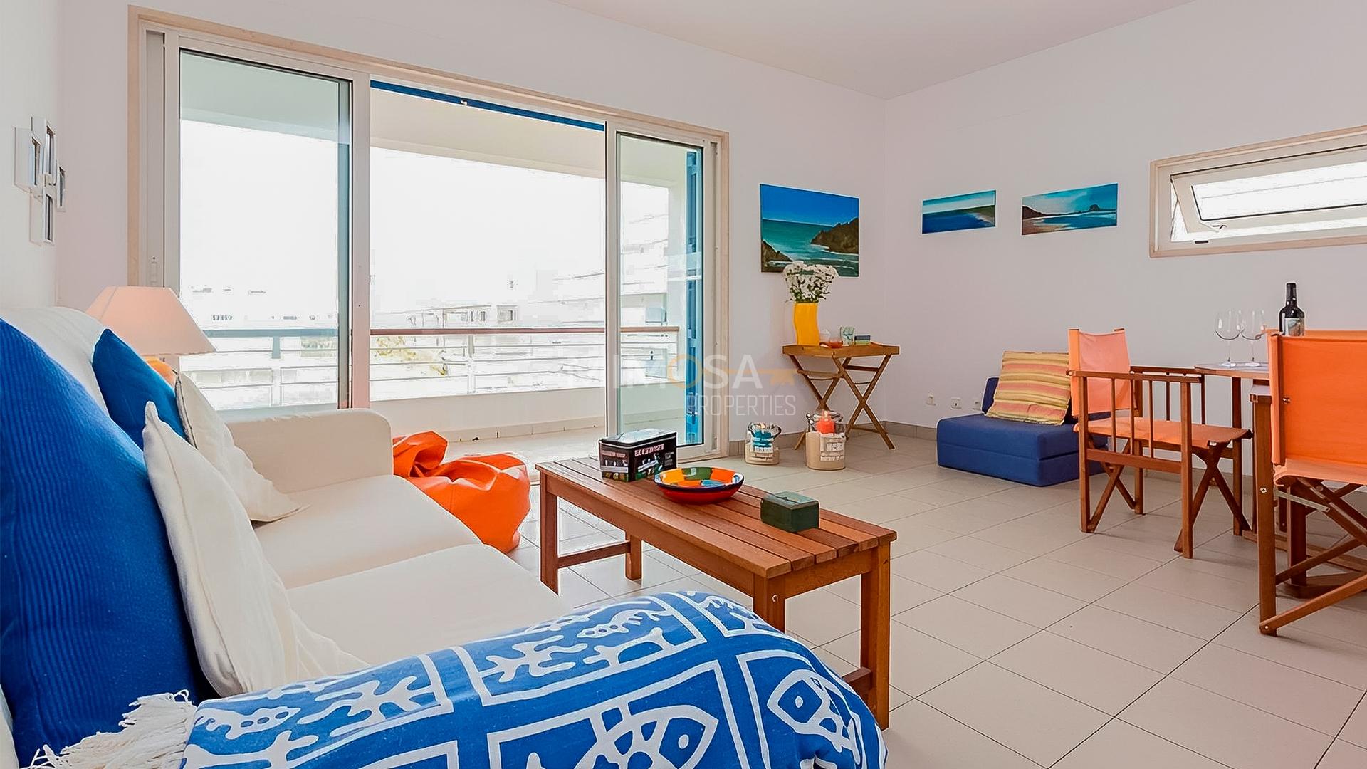 Apartamento T2 com Varanda e Garagem na Marina de Lagos