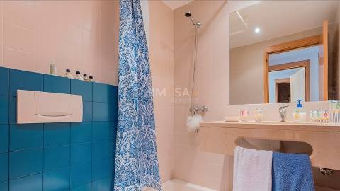 Apartamento T2 com Varanda e Garagem na Marina de Lagos