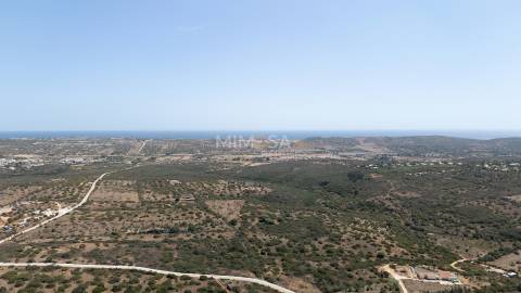 Terreno com Ruína para Recuperar em Barão de São Miguel