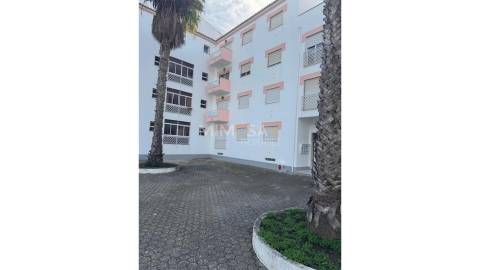 Oportunidade em Lagos: Apartamento T2 próximo de Porto de Mós