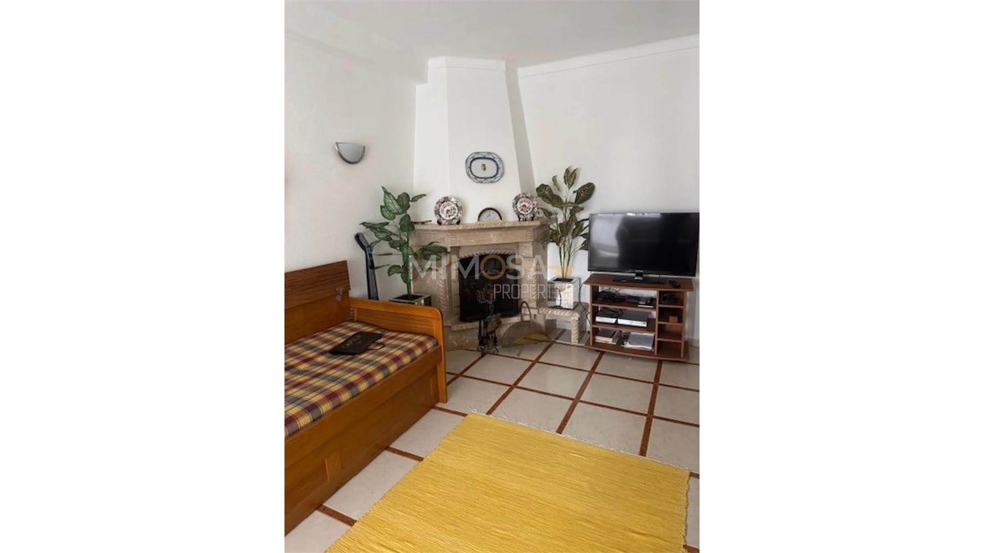 Oportunidade em Lagos: Apartamento T2 próximo de Porto de Mós