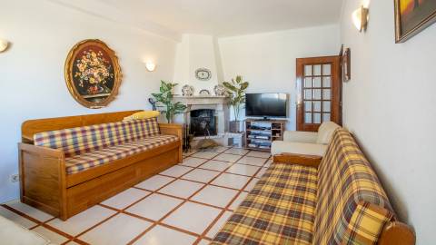 Oportunidade em Lagos: Apartamento T2 próximo de Porto de Mós