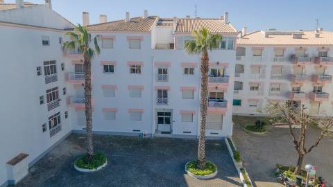 Oportunidade em Lagos: Apartamento T2 próximo de Porto de Mós