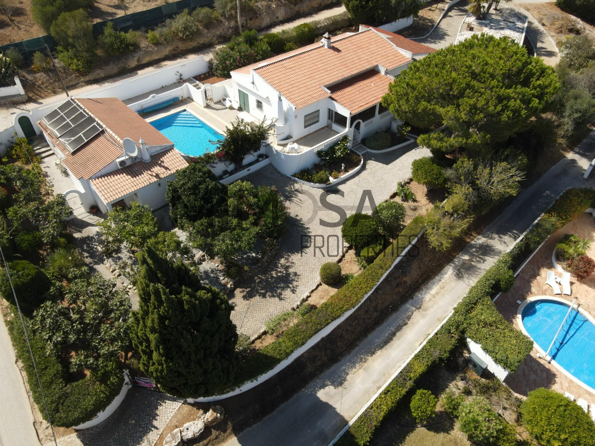 Moradia tradicional T4+1 em Falfeira com vista sobre o mar, Lagos